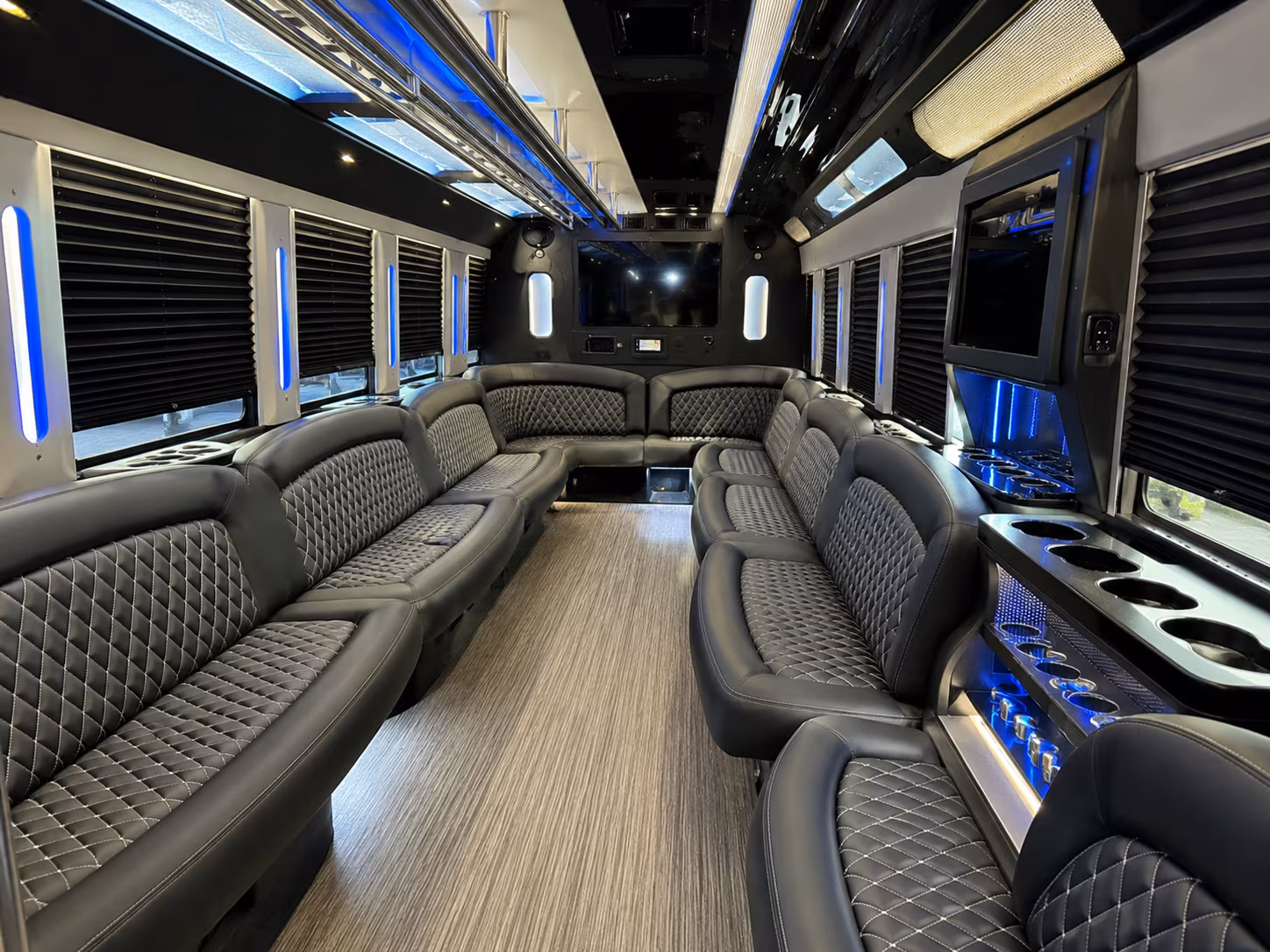 Grand Prairie Birthday, Sweet 16, & Quinceañera Party Bus Rentals