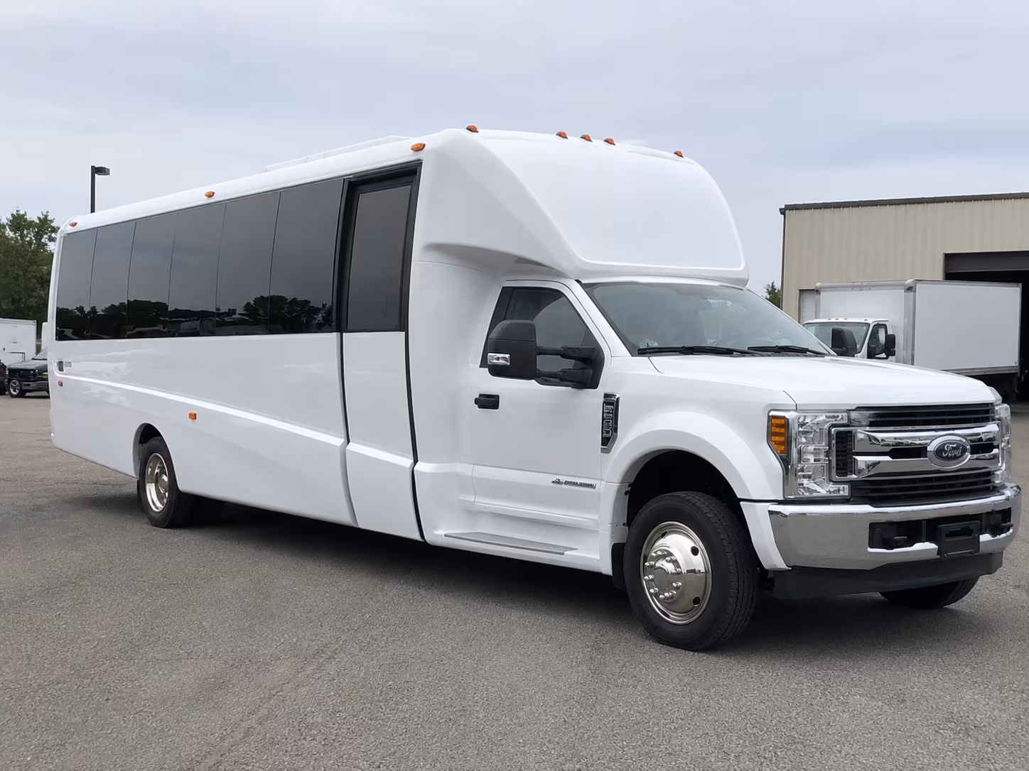 Irving Airport Shuttle & Transportation party bus exterior