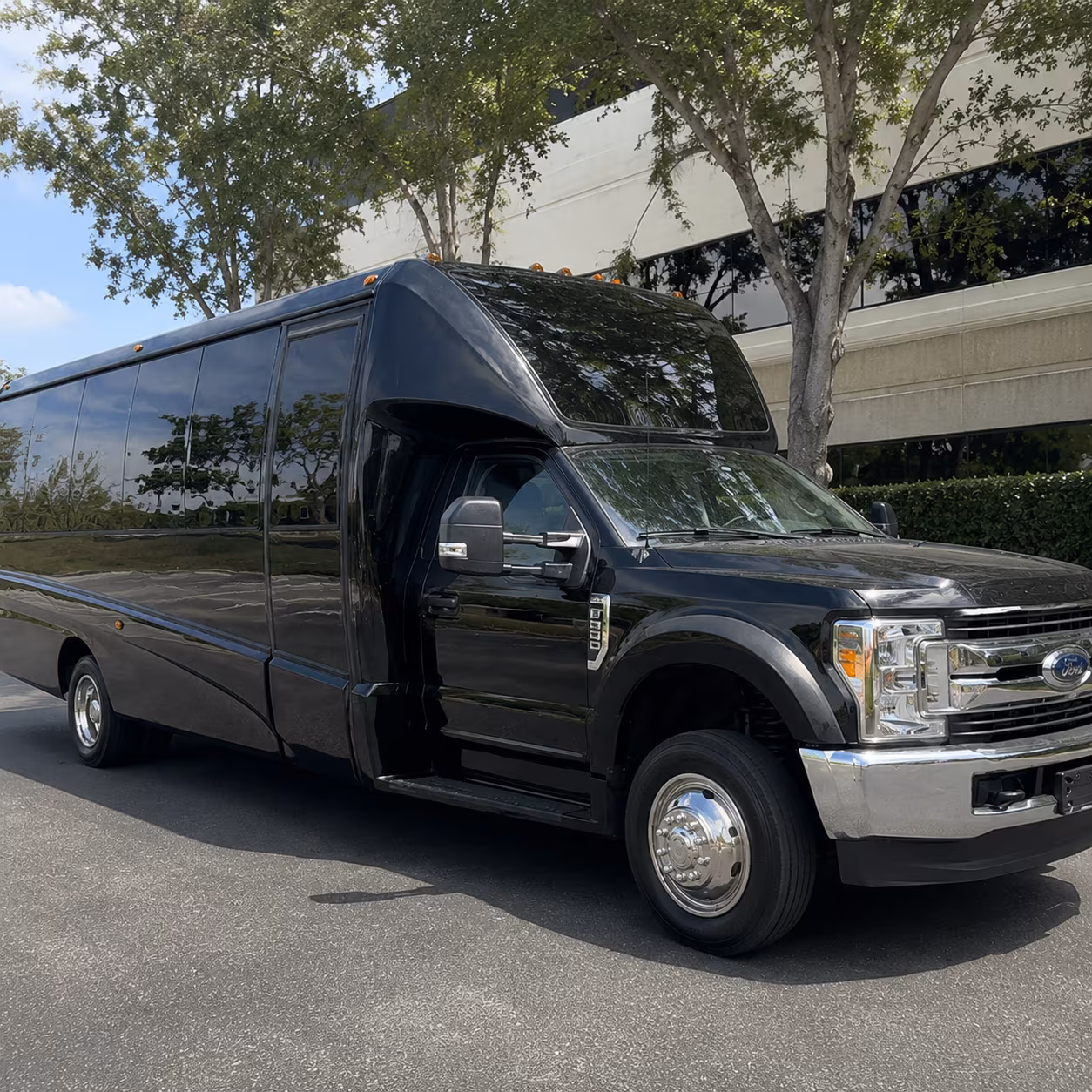 Irving Birthday, Sweet 16, & Quinceañera Transportation party bus exterior